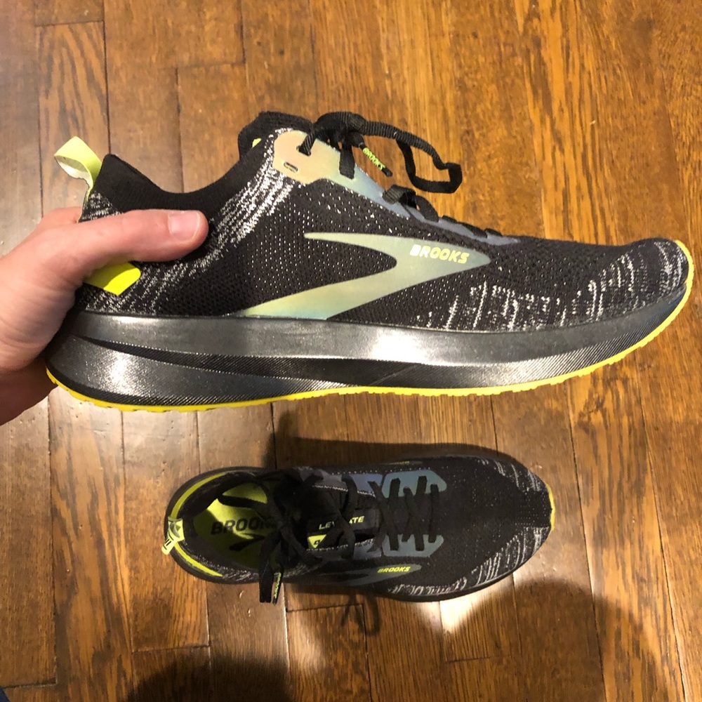 Women’s Brooks Levitate Running Shoes